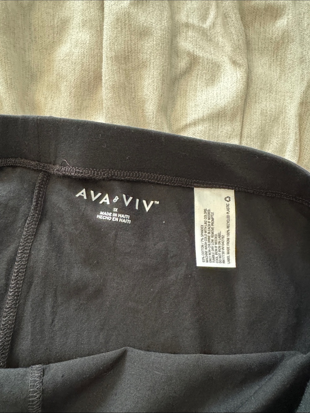 Ava & Viv Black High-Rise Stretch Leggings - Picture 6 of 10